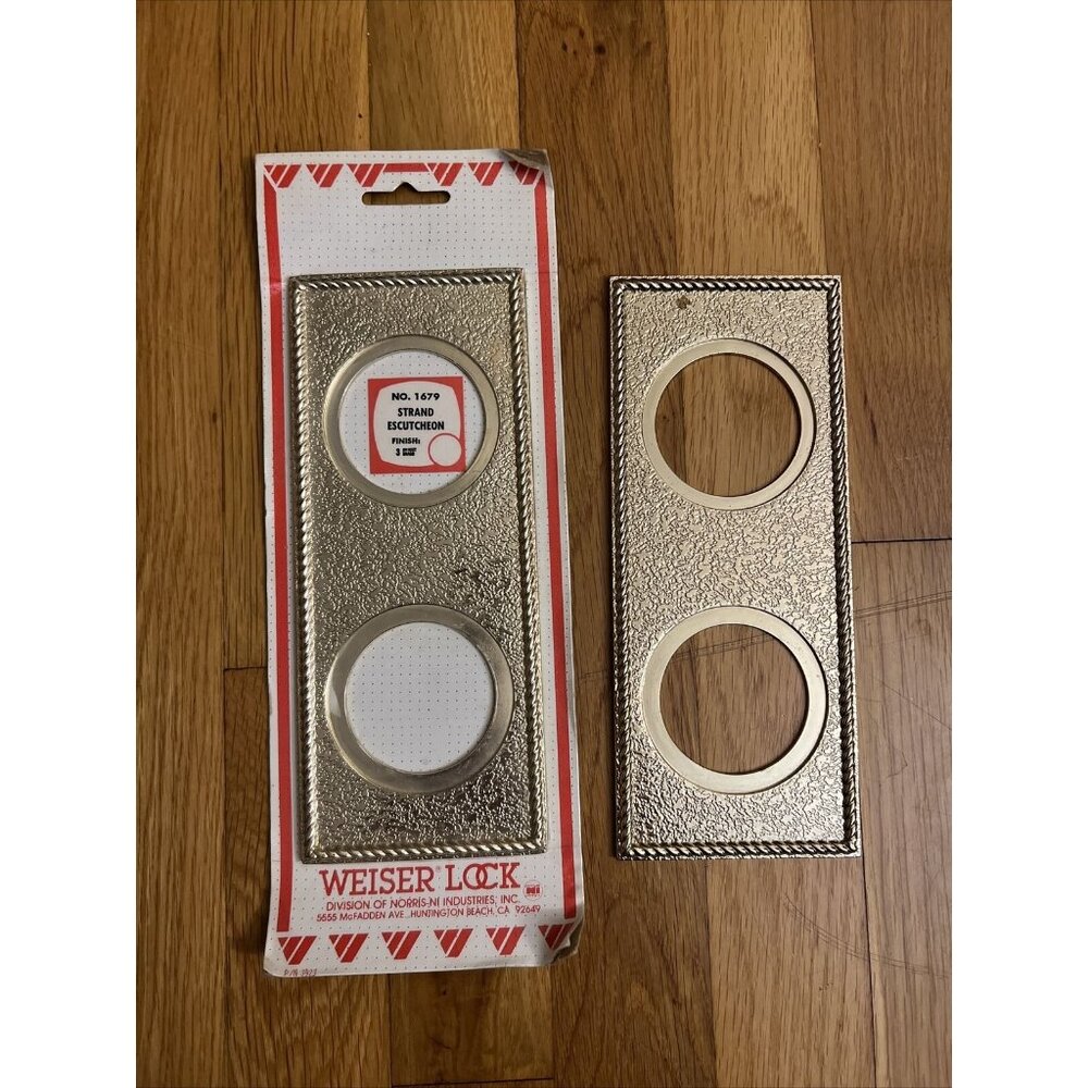 Vintage Weiser Lock No. 1679 Strand Escutcheon Bright Brass Finish Set Of 2